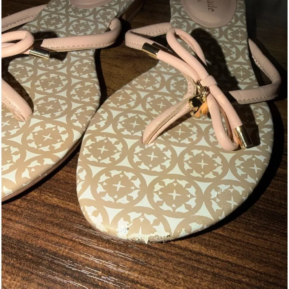 Kate Spade New York Bow Thong Sandals Pink Logo Print Size 7.5M Women’s